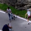 VIDEO YouTube, Domenico Pozzovivo cade sbattendo testa a terra al Giro d’Italia 03