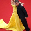 Cannes, Sean Penn e Charlize Theron mano nella mano sul red carpet18