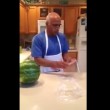 VIDEO YouTube - Come tagliare il cocomero a pezzettini... velocemente2