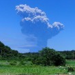 Vulcano Shindake si risveglia: paura in Giappone06
