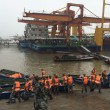 Cina, battello con 458 persone affonda nel fiume Yangtze010