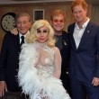 Lady Gaga con l'abito sexy all'incontro con il principe Harry03