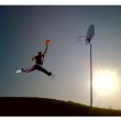 Nike vince causa col fotografo: il salto di Michael Jordan non fu copiato FOTO