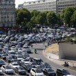 Parigi, tassisti in rivolta contro Uber, uova anche sull'auto di Courtney Love 8