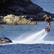 Luigi Berlusconi, acrobazie acquatiche a villa Certosa con gli amici3