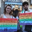 VIDEO YouTube - Gay Pride Napoli 2015. Francesca Pascale: "Dio contro gay? Per carità" FOTO6