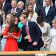 Kate Middleton e William nel box reale a Wimbledon: duchessa sfoggia vestito rosso3