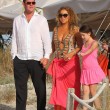 Mariah Carey dimentica il marito: vacanze su yacht col fidanzato James Packer3