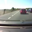 VIDEO YouTube - "Aereo precipita", automobilista filma tutto 02