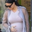 Kim Kardashian incinta, a passeggio con Kourtney e i cuginetti North e Mason15