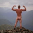 Naked on Monuments: nudi nel mondo per le foto delle vacanze 2