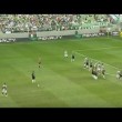 VIDEO YouTube - Thiago Carleto come Roberto Carlos: tre dita2