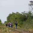 Migranti, oltre 2mila in Ungheria dalla Serbia in 24 ore 4