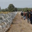 Ungheria, muro contro migranti sarà terminato ad agosto4