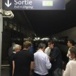 Calais, migranti su binari: 6 Eurostar bloccati nella Manica05