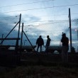 Calais, migranti su binari: 6 Eurostar bloccati nella Manica09