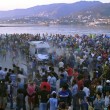 Grecia, scontri tra profughi e polizia a Lesbo