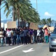 Profughi bloccano traffico a Nuxis: marcia verso Cagliari