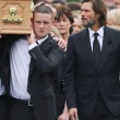 Jim Carrey ai funerali della sue ex fidanzata Cathriona White
