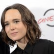 Julianne Moore Ellen Page lesbiche in Freeheld08