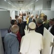 Papa Francesco visita dormitorio clochard vicino a Vaticano 4