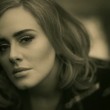 VIDEO YouTube. Adele da record col singolo Hello su Vevo