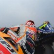 VIDEO YOUTUBE GP Malesia, Valentino Rossi fa cadere Marquez 08