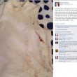 Attentati Parigi, canottiera sporca di sangue su Fb: "Così fingevo di essere morta"02