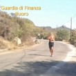 YOUTUBE Falsi ciechi a Nuoro: uno faceva anche la maratona