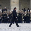 Hollande, omaggio vittime: "Isis, agiremo13