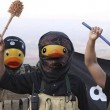 Isis, ironia contro terrorismo: miliziani diventano papere 02