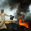 Isis: petrolio, riscatti, contrabbando...Patrimonio di 2 mld