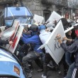 Cortei scuola e tensioni in piazza: feriti a Napoli e Milano444