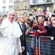 Il Papa a Firenze: "No a Chiesa ossessionata dal potere"03