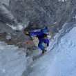 Orso attacca alpinista Greg Boswell: racconto choc FOTO04
