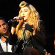 Madonna in ritardo ai fan: "Chiudete la bocca"