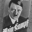 "Mein Kampf" di Adolf Hitler nelle scuole, ebrei contrari