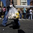 Caracas città più violenta del mondo. Venezuela rischia crac