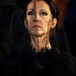 Celine Dion distrutta a funerali marito4