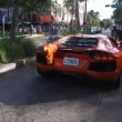 Lamborghini a fuoco parcheggiatore la stava provando5