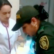 YOUTUBE Poliziotta salva bimba abbandonata e la allatta 3