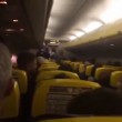 YOUTUBE Hostess Ryanair: Ghiaccio su volo, non voglio morire