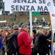 Family Day, striscione: "Renzi ci ricorderemo" FOTO 2