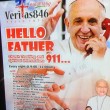 Papa Francesco sorride, il ricco lancia hambuger: è Manila..