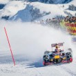 YOUTUBE Max Verstappen guida la Red Bull su neve con catene5