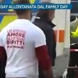 Family Day, coppia gay allontanata dalla polizia 3