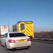 VIDEO YOUTUBE Camion non fa passare ambulanza in autostrada 4