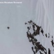 YOUTUBE Cade da sci e scivola per 300 metra su neve, illesa4
