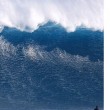 VIDEO surfista Landon Mcnamara cade da onda gigantesca2