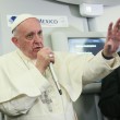 Papa Francesco su Unioni civili: "Non mi immischio"